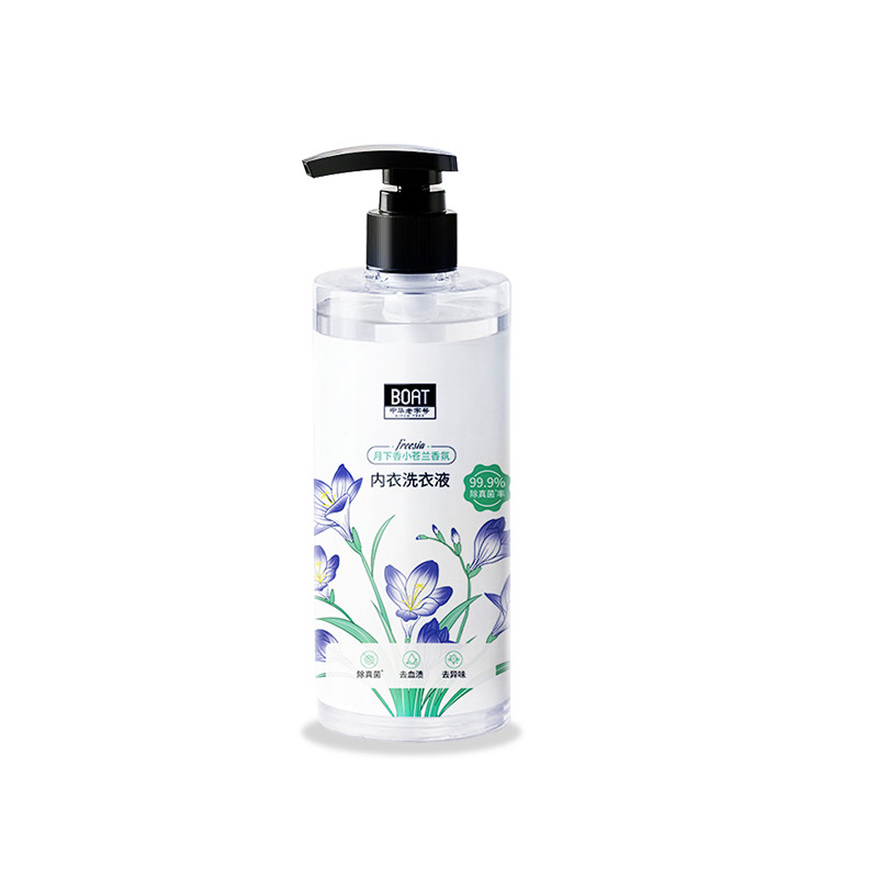 Antibacterial laundry detergent liquid to wash blood out of underwear
